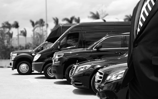 Limo Hire Services in London