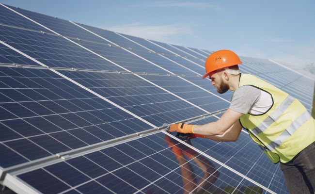 5 Best Solar Panels in Cambridge