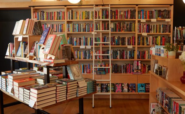 5 Best Bookstores in Leicester
